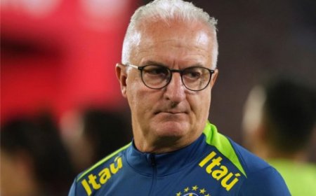 إقالة مدرب منتخب البرازيل عقب خسارة قاسية من الأرجنتين