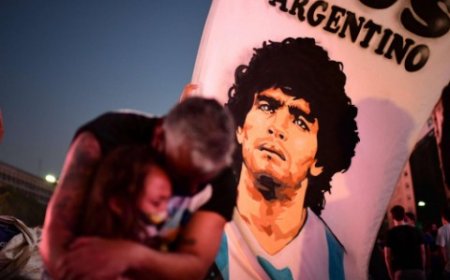 لا أثر للمخدرات أو الكحول في دم مارادونا لدى وفاته