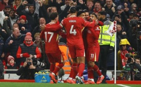 قرار صلاح الغريب يفاجئ ليفربول.. “تنازلت عن راتبي”