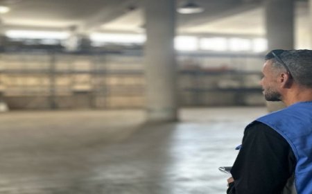 الأونروا تعلن نفاد إمدادات الطحين في غزة وتؤكد وجود آلاف الشاحنات الممنوعة من الدخول