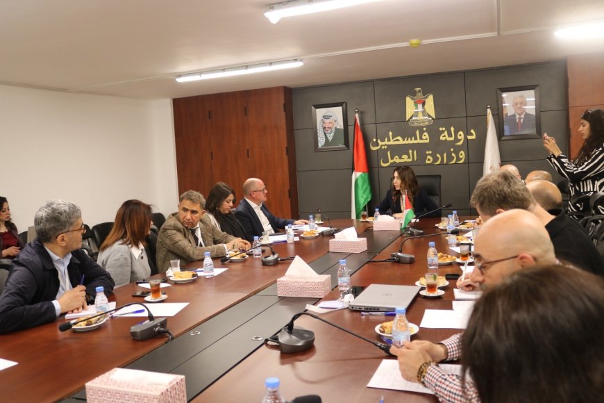 وزيرة العمل تطالب الاتحادات الدولية للنقابات العمالية بدعم حقوق عمال فلسطين والدفاع عنها