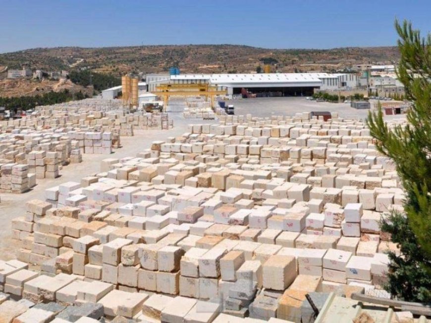 خليلي يستعد لتصدير خط انتاج لصناعة الحجر الى دولة عُمان