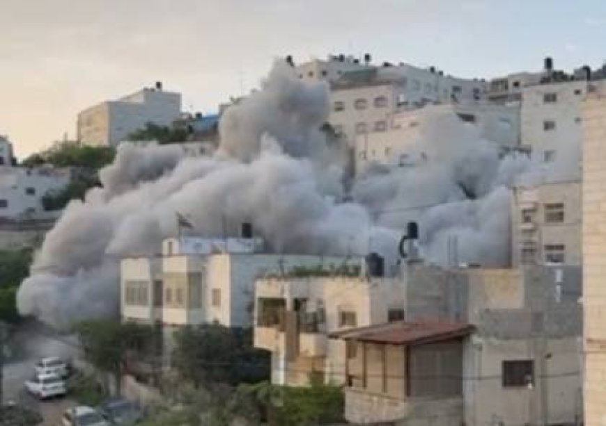 تفجير منزل الشهيد المقدسي محمد شهاب ومواصلة احتجاز جثمانه