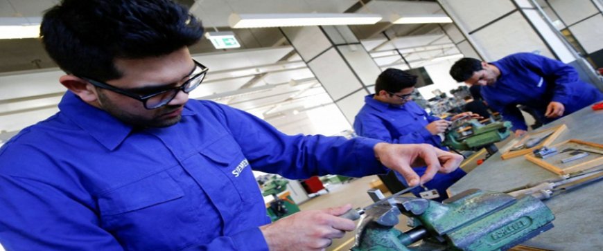 برهم: سنرفع نسبة الطلبة الملتحقين بالتعليم المهني والتقني إلى 20% خلال السنوات الثلاث القادمة