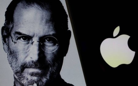 بعد مطالبات ترامب.. ستيف جوبز كشف قبل 14 عاماً لماذا يستحيل صناعة آيفون بأميركا