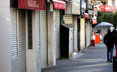 الخليل.. الاضراب الشامل يعم مدينة دورا حدادا على الشهيد حريبات