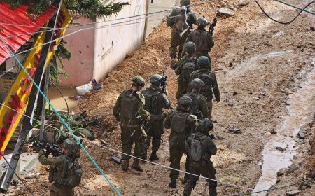 قوات الاحتلال تقصف منزلا في طمون وتفجر مقهى في طوباس