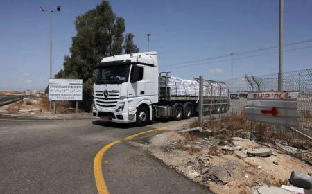 تقديرات اسرائيلية: بضع شاحنات أخرى ستدخل القطاع اليوم