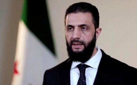 جيروزاليم بوست: “شبح هافانا عام 1959 يلوح في الأفق”.. هل يُشبه الشرع كاسترو؟