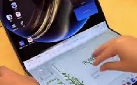 هواوي تكشف عن أول لابتوب قابل للطي يعمل بنظام “هارموني”