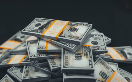 دولار ترامب يعول على ضعف المنافسين.. لا قوته الداخلية