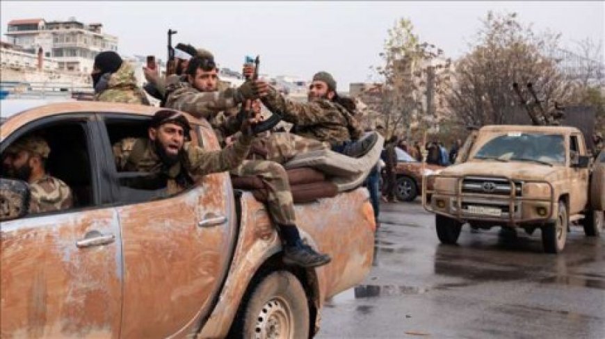 وزير سوري: إسرائيل تحاول اللعب على وتر الورقة الطائفية لإيجاد موطئ قدم لها في سوريا وهناك أطراف مستفيدة من القتال