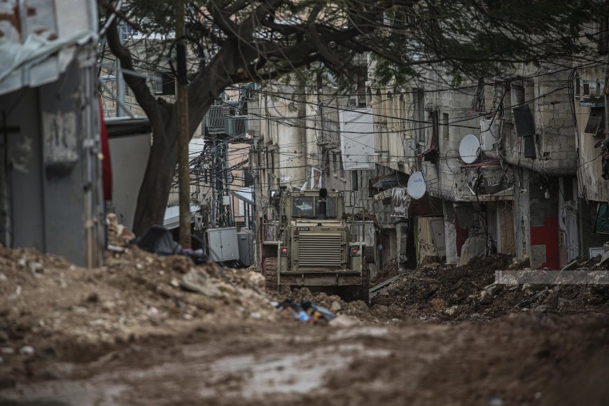 عدوان الاحتلال على طولكرم ومخيميها يدخل يومه 101: هدم مبانٍ والاستيلاء على أخرى وسط عمليات تجريف ونزوح