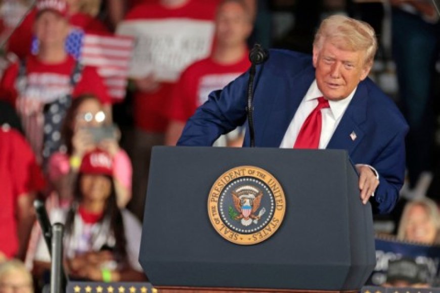 ترامب يشيد ب”إعادة ضبط كاملة” للعلاقات التجارية بين الولايات المتحدة والصين