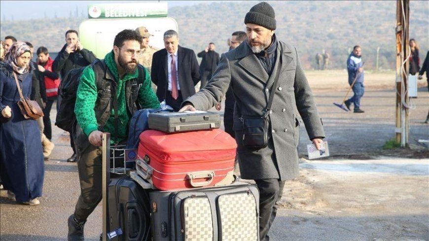 عودة أكثر من 1.5 مليون لاجئ ونازح سوري إلى مناطقهم