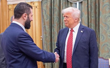 الشرع لصحيفة يهودية: "يمكننا التعاون مع إسرائيل ضد أعداء مشتركين"