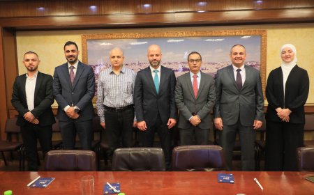 الاتحاد الفلسطيني لشركات التأمين وجامعة النجاح الوطنية توقعان مذكرة تفاهم لتطوير التدريب والتعليم في قطاع التأمين