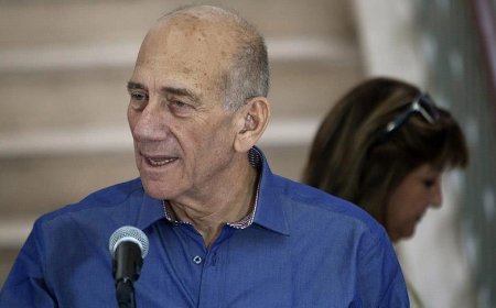 أولمرت: حكومة إسرائيل عصابة إجرام برئاسة نتنياهو