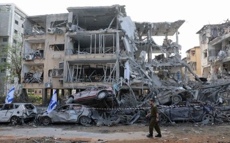 إصابات وتدمير مبان...ايران تطلق دفعة جديدة من الصواريخ البالستية