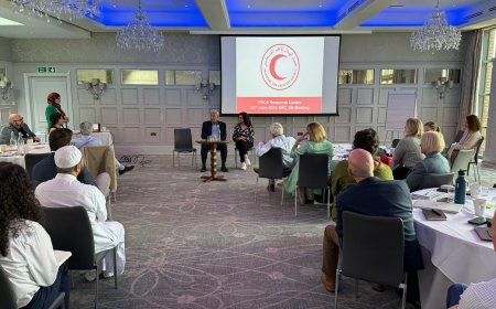 "الهلال الأحمر" توقع اتفاقية شراكة استراتيجية مع الصليب الأحمر البريطاني