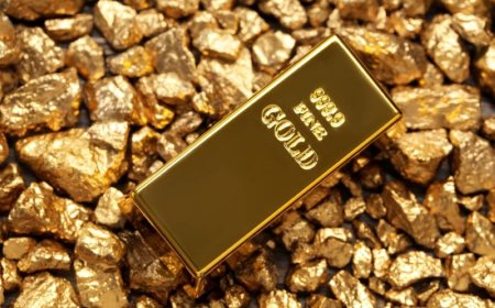 الذهب يتراجع إلى أدنى مستوى في شهر مع انحسار التوترات العالمية