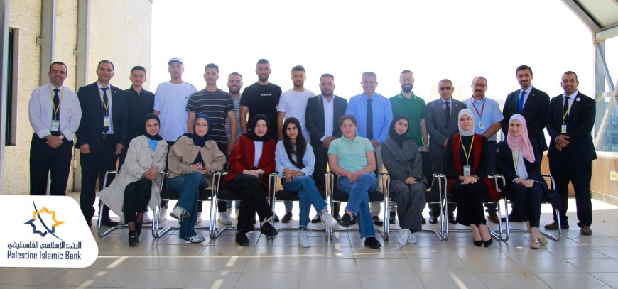 البنك الإسلامي الفلسطيني يستضيف وفداً من كلية الذكاء الاصطناعي وعلم البيانات في الجامعة العربية الأمريكية