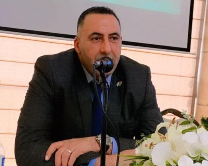 رحال خلال اجتماع مع المحافظ ابو عليا : نطالب الجهات الرسمية ايجاد حلول للايداعات النقدية لتحار المواد الغذائية