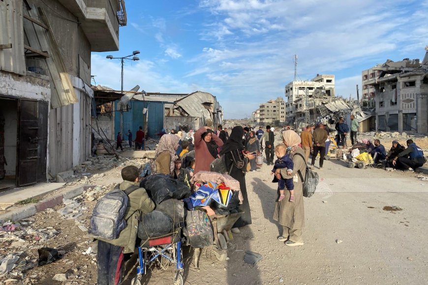 الاحتلال يجبر المواطنين على النزوح قسرا من مناطق وسط قطاع غزة