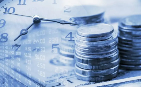 الأسواق العالمية تودع أسبوعاً مضطرباً وتستقبل يوم الحسم