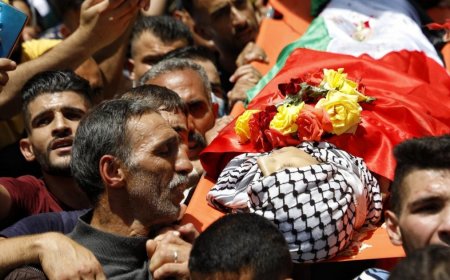 نابلس: تشييع جثمان الطفل إياد شلختي إلى مثواه الأخير