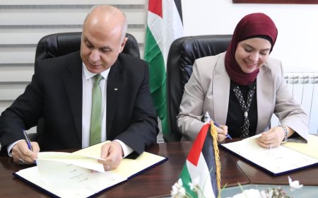 ​وزير الثقافة يوقع اتفاقية تعاون مع ديوان الجريدة الرسمية