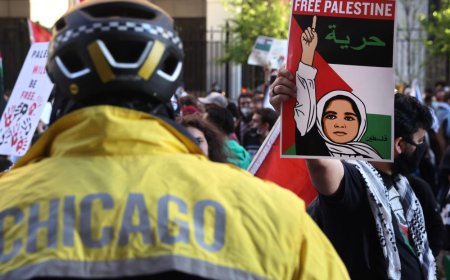 تظاهرة أمام مقر (ايباك) في شيكاغو تطالب بمحاكمة إدارتها لدورهم في حرب الإبادة