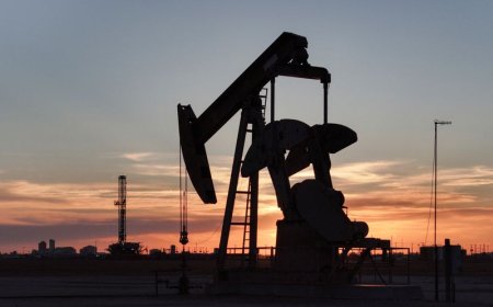 أسعار النفط تنخفض مع تقييم المتداولين لتحذير ترامب بشأن تعريفات روسيا ونمو الصين