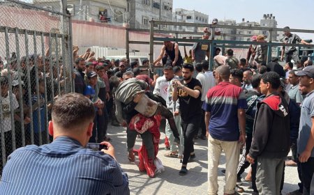 العدد مرشح للارتفاع: ارتفاع حصيلة شهداء منتظري المساعدات وسط قطاع غزة إلى 13