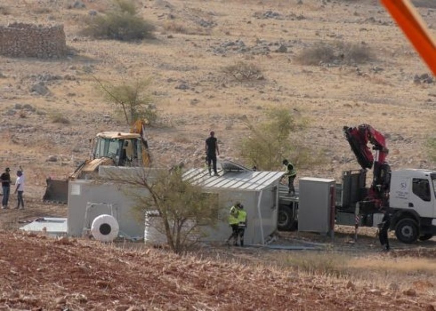 الاحتلال يخطر بهدم مسكن في الأغوار الشمالية