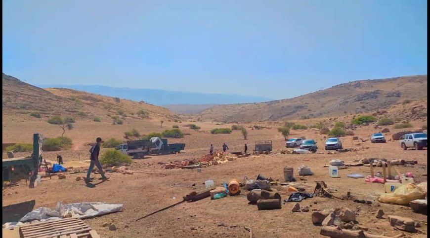 الأغوار: عائلتان ترحلان قسرا عن مساكنهما بسبب تصاعد وتيرة اعتداءات المستعمرين