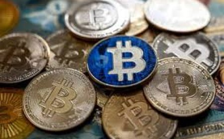 العملات المشفرة تترنح تحت ثقل عدم اليقين الاقتصادي.. البتكوين تتراجع لأدنى مستوى بعد شهر تاريخي