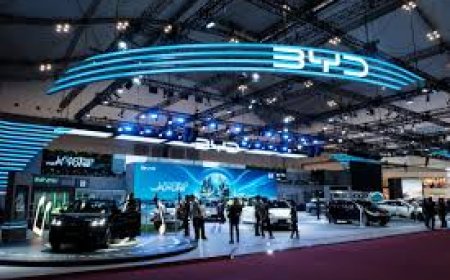 تسليمات BYD تتراجع لأول مرة هذا العام وسط احتدام المنافسة في سوق المركبات الكهربائية