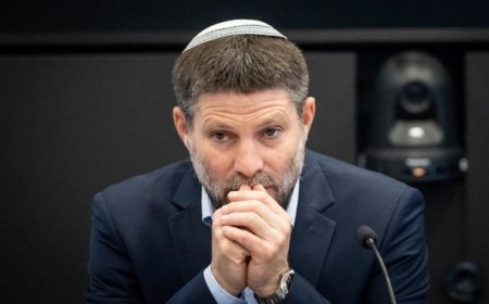 سموتريتش يدعو إلى تخصيص 3 مليارات شيكل للمساعدات الإنسانية لسكان غزة