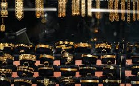 الذهب يتراجع مع انحسار التوترات الجيوسياسية وترقّب بيانات التضخم الأميركية