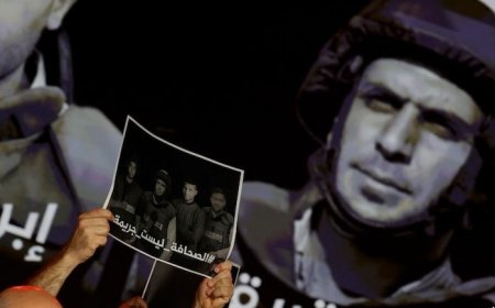 الاتحاد الأوروبي: يجب تقديم أدلة واضحة لتبرير استهداف الصحفيين في غزة