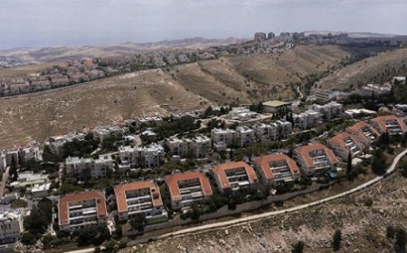 سموتريتش يوافق على مخطط استيطاني يدفن فكرة إقامة دولة فلسطينية يُنذر بتقسيم الضفة .. السلطة في رام الله تدين بشدة