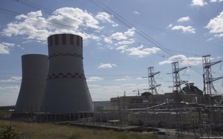 روسيا تقلص إنتاج محطة كُرسك النووية إثر حريق محدود