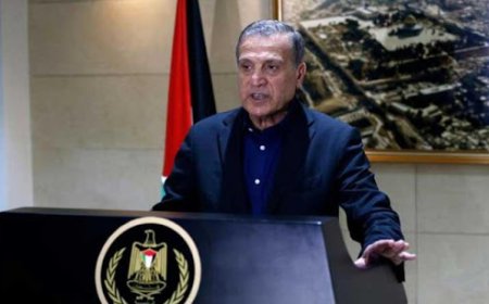 أبو ردينة: تسليم الدفعة الثانية من السلاح الموجود داخل المخيمات الفلسطينية في لبنان للجيش اللبناني