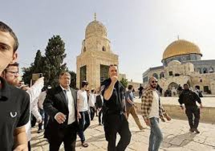 "الأوقاف" تستنكر اقتحام المتطرف بن غفير للمسجد الأقصى