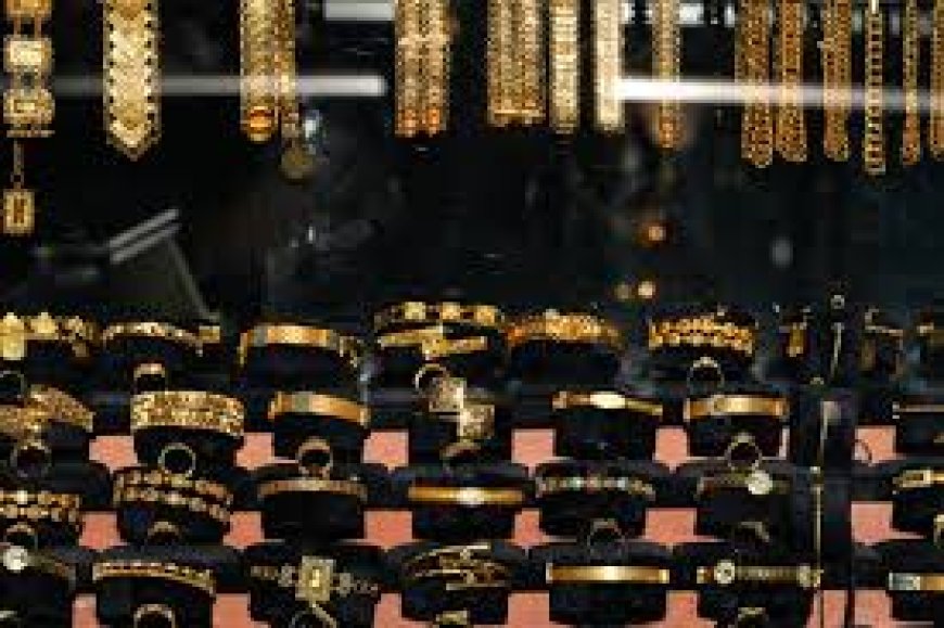 الذهب يتراجع مع انحسار التوترات الجيوسياسية وترقّب بيانات التضخم الأميركية