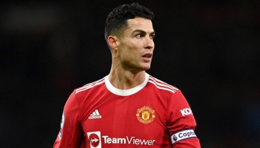 رونالدو كان يُحارب وحيداً في مانشستر.. شهادة تاريخية لماجواير