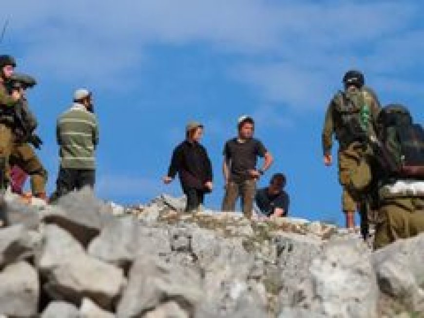 مستعمرون يعتدون على مواطنة ونجلها في المنيا شرق بيت لحم