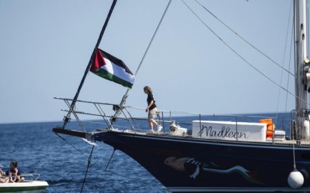 أسطول غريتا يعود إلى البحر: سنكسر الحصار عن غزة