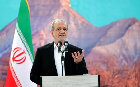 الرئيس الإيراني يشارك في قمة الدوحة الطارئة لدعم قطر